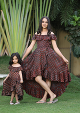 Burgundy Bowknot Ruffles for Mother